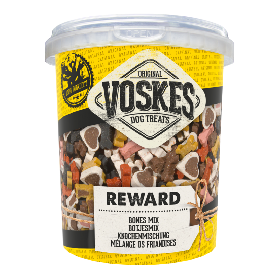 Voskes Nagroda dla psa Kostki 500g - Mix smaków